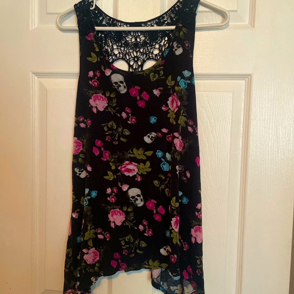 Midnight Hour Skull Tank Top. Size Medium